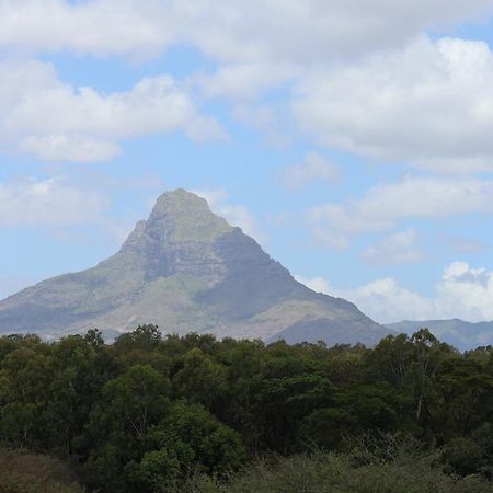 Top-Floor Modern 3Bd Penthouse With Beautiful Mountain View Terrace - 5 Min Walk To Beach Flic-en-Flacq エクステリア 写真